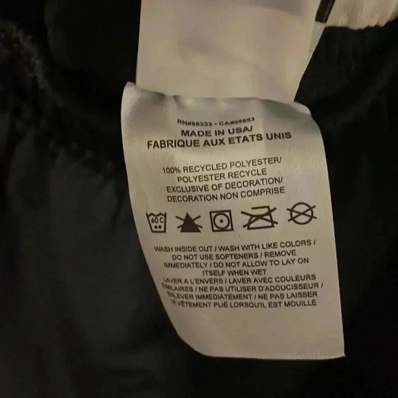 Nike NBA shorts Size Small Men’s Raptor’s 905 Authenic NWOT - Picture 3 of 5